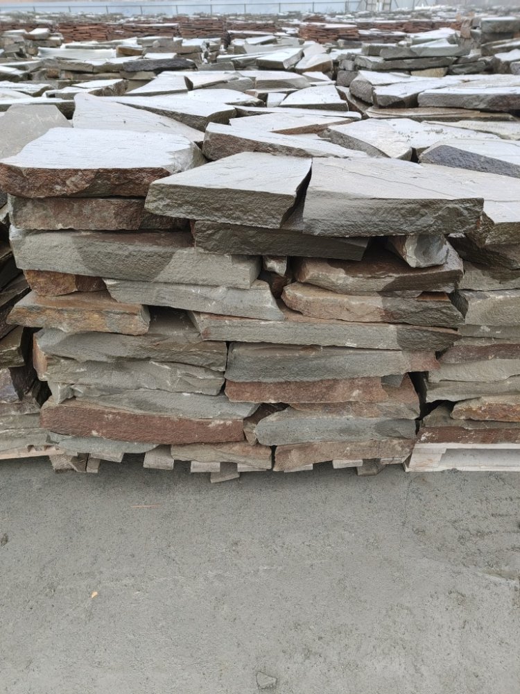 Плитняк песчаник серо-зелёный для мощения 60-65 мм купить в Орловской области