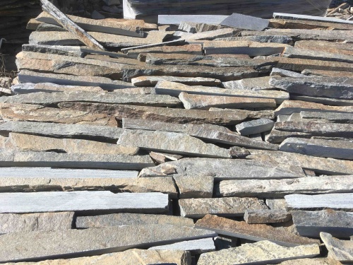 Горбушка златолит мультиколор для облицовки купить в Орловской области