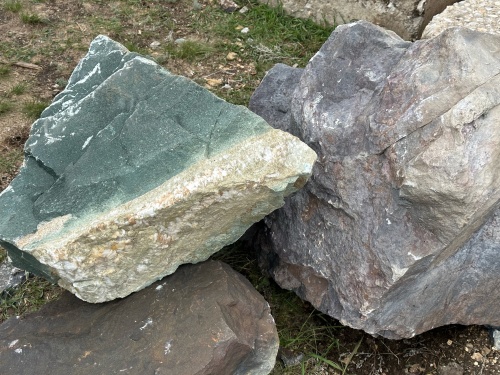 Камни для ландшафтного дизайна зелёные 10-60 килограмм купить в Орловской области