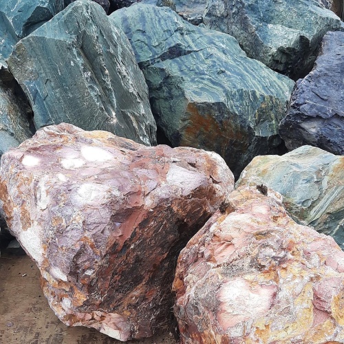 Ландшафтные глыбы красно-фиолетовые 200-1000 килограмм купить в Орловской области