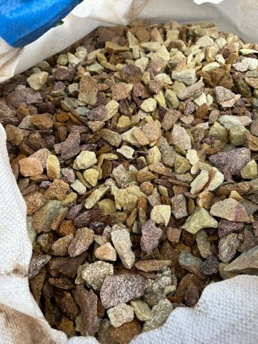 Златолит персиковый декоративная каменная крошка купить в Орловской области