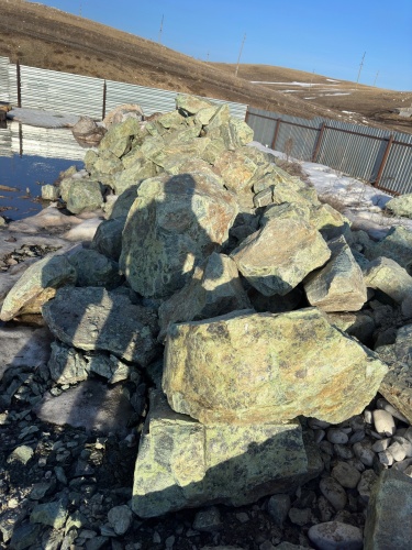 Камни для ландшафтного дизайна зелёные 10-60 килограмм купить в Орловской области