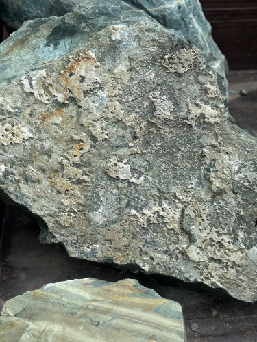 Ландшафтные глыбы зелёные 200-500 килограмм купить в Орловской области