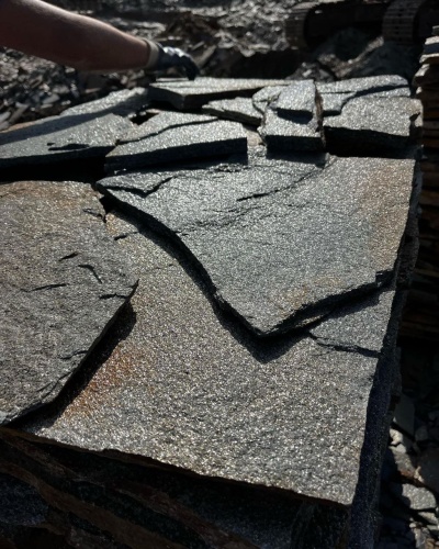 Плитняк златолит серебристый для фасада купить в Орловской области