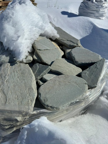 Купить зелёный галтованный златолит